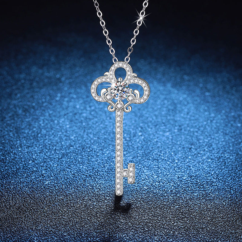 Vintage 3.5cm Key Pendant 1/2CT Moissanite Necklace