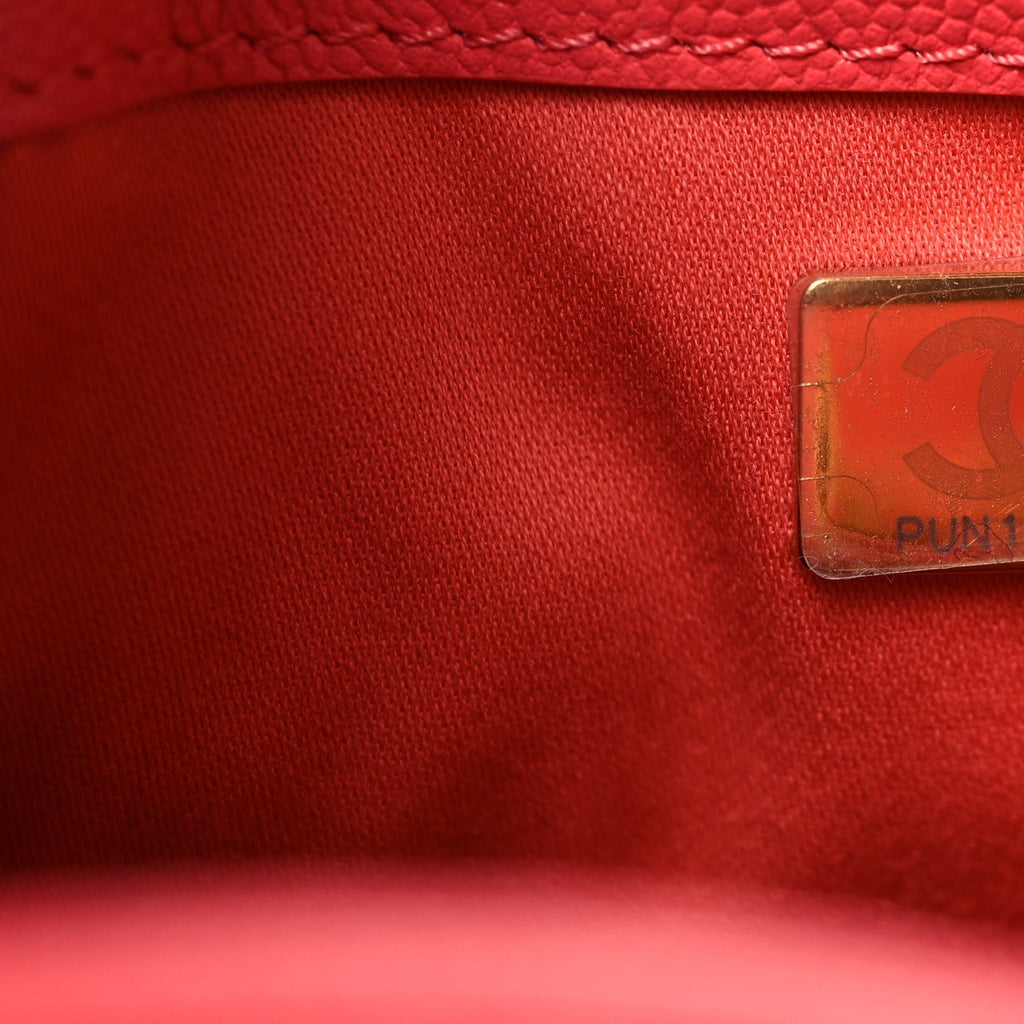 Caviar Quilted Mini Chanel 25 Handbag Coral
